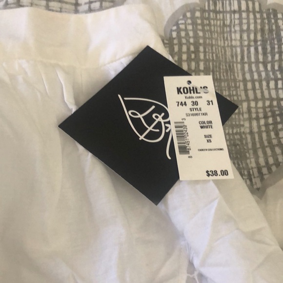 New girls white skirt - Picture 2 of 6